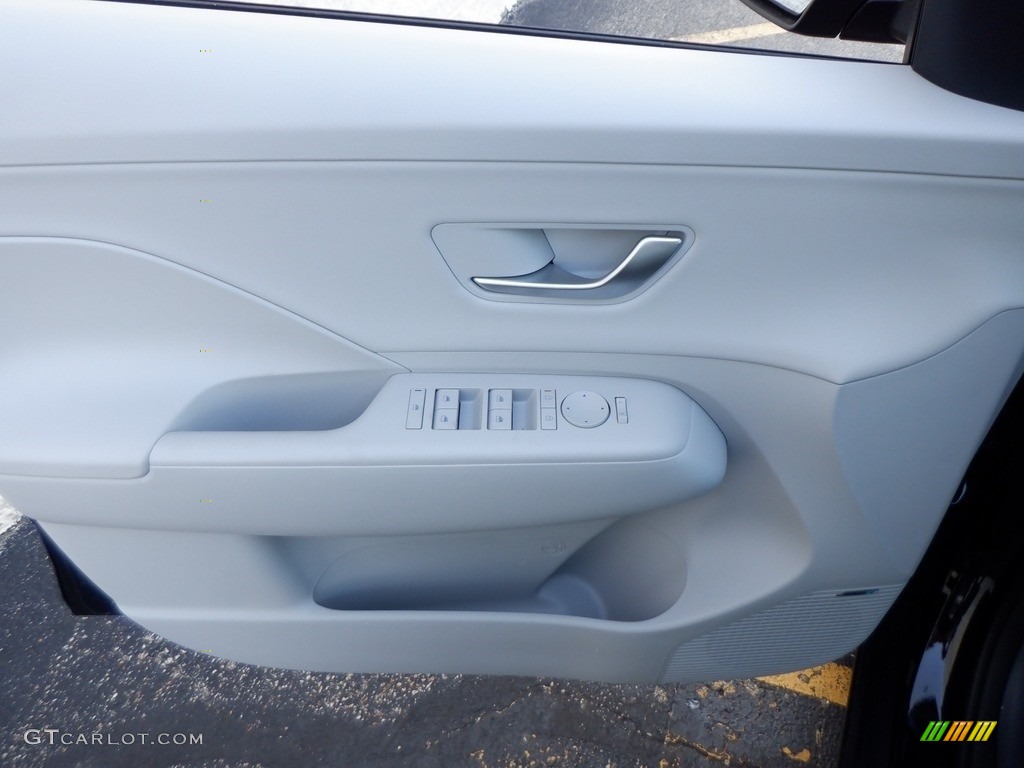 2024 Hyundai Kona Limited AWD Door Panel Photos