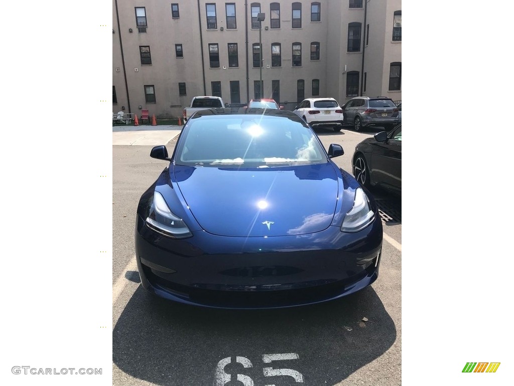 2021 Model 3 Standard Range Plus - Deep Blue Metallic / Black photo #3