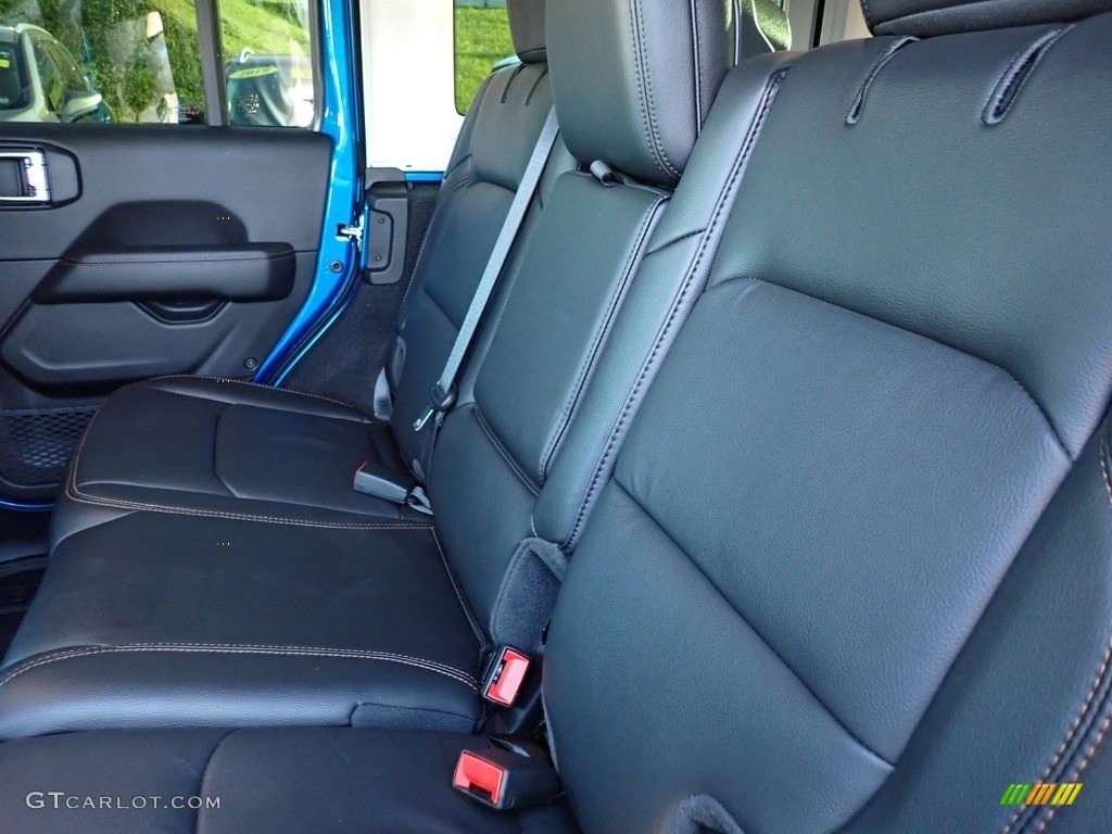 2022 Jeep Wrangler Unlimited Rubicon 392 4x4 Rear Seat Photos