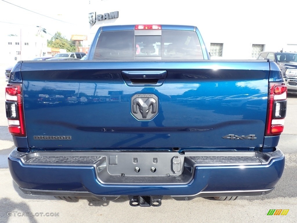 2024 2500 Laramie Crew Cab 4x4 - Patriot Blue Pearl / Black photo #4