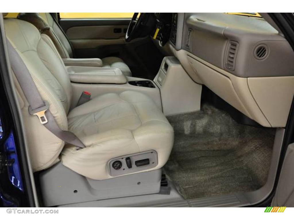 2002 Tahoe LT 4x4 - Indigo Blue Metallic / Tan/Neutral photo #17