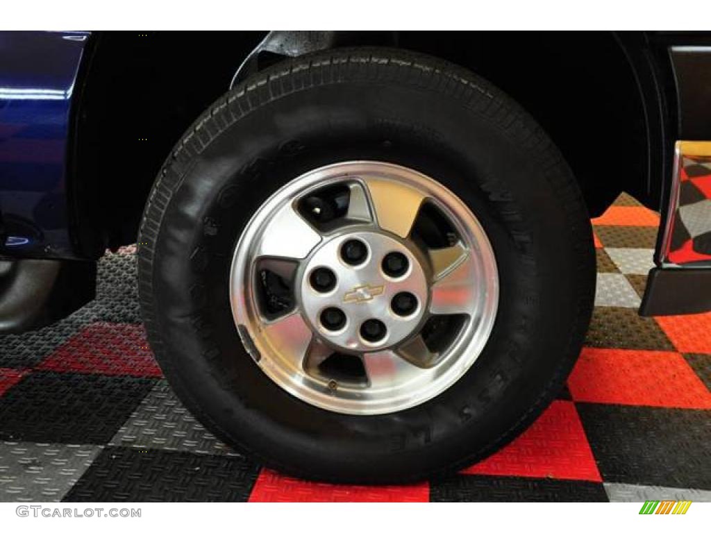 2002 Tahoe LT 4x4 - Indigo Blue Metallic / Tan/Neutral photo #18