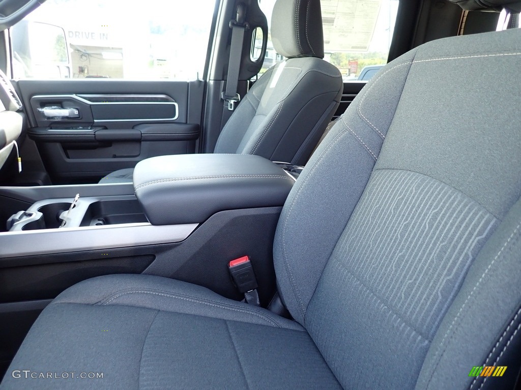 2024 2500 Laramie Crew Cab 4x4 - Patriot Blue Pearl / Black photo #11