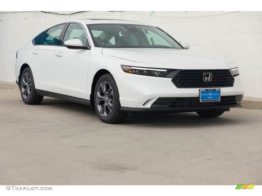 Platinum White Pearl 2024 Honda Accord EX Exterior Photo #146635900