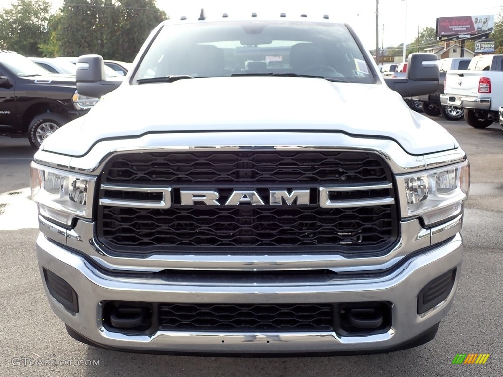 2024 3500 Tradesman Crew Cab 4x4 - Bright White / Diesel Gray/Black photo #10