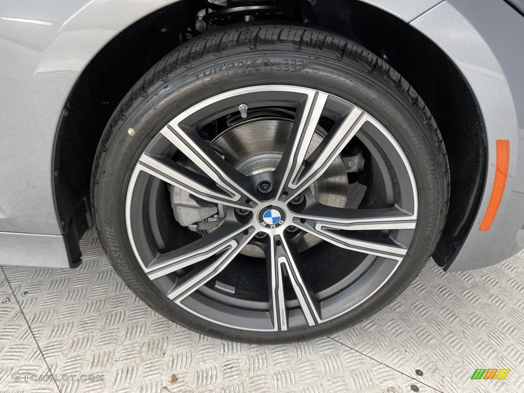 2024 BMW 3 Series 330i Sedan Wheel Photo #146638792