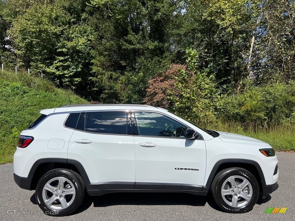 Bright White 2023 Jeep Compass Latitude 4x4 Exterior Photo #146639092