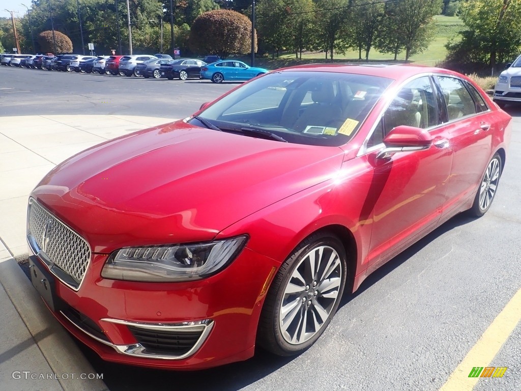 Red Carpet 2020 Lincoln MKZ Reserve AWD Exterior Photo #146639623