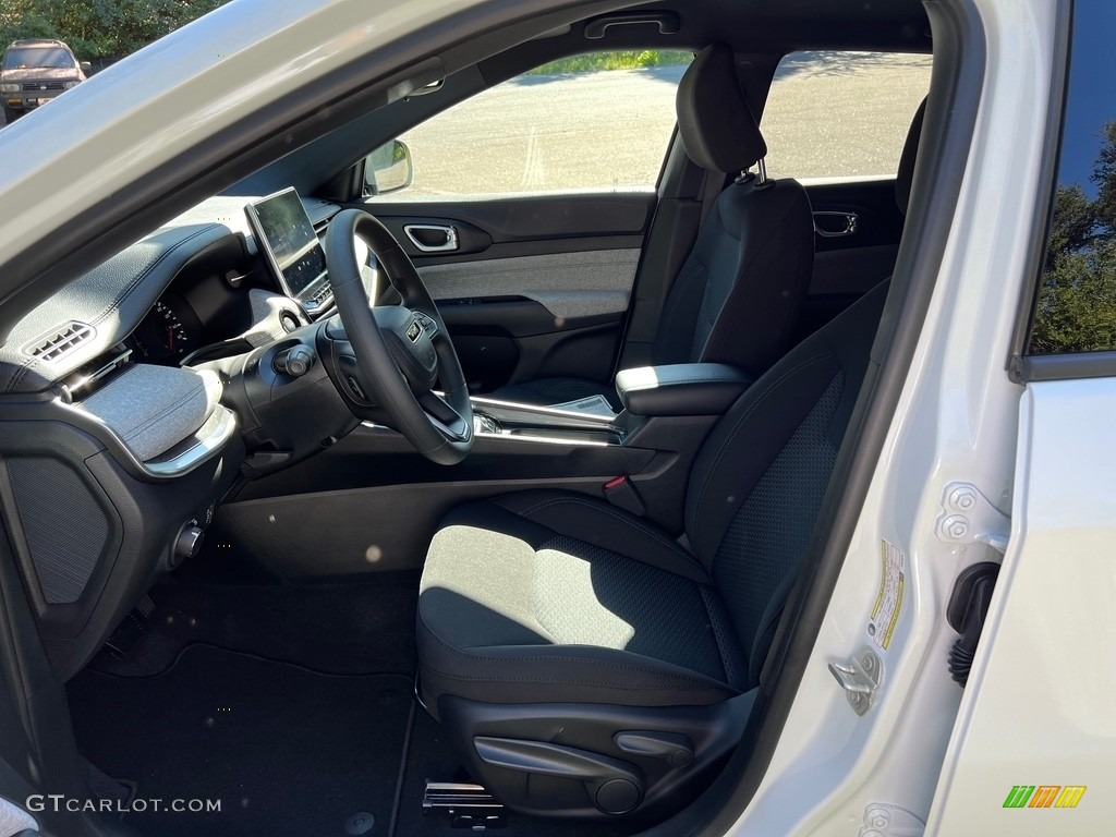 2023 Compass Sport 4x4 - Bright White / Black photo #11