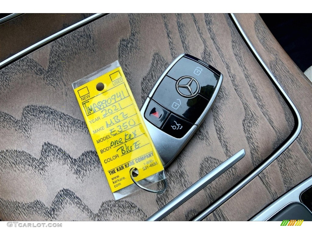 2021 Mercedes-Benz E 350 Sedan Keys Photos