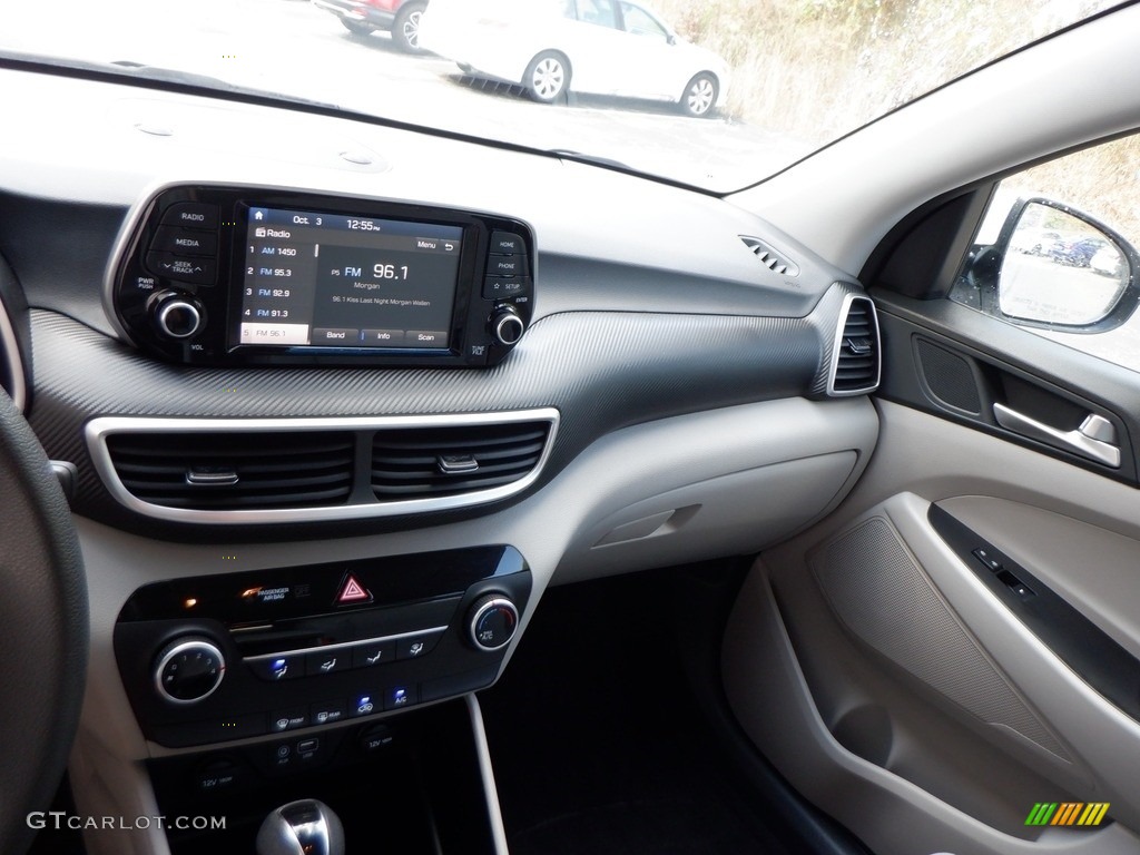 2020 Tucson SE AWD - Winter White / Gray photo #15