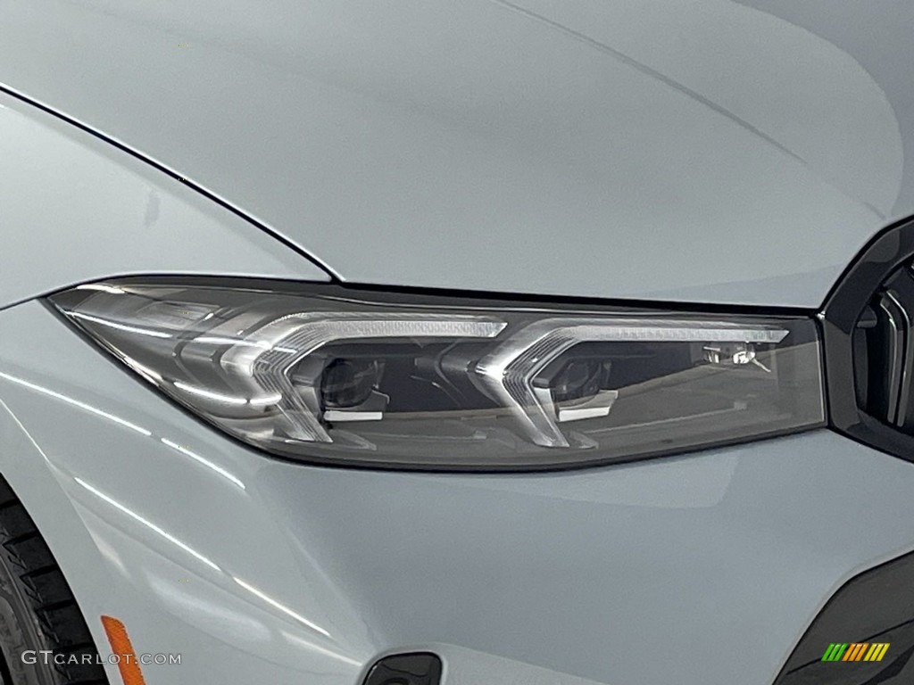 2024 3 Series 330i xDrive Sedan - Brooklyn Gray Metallic / Tacora Red photo #4