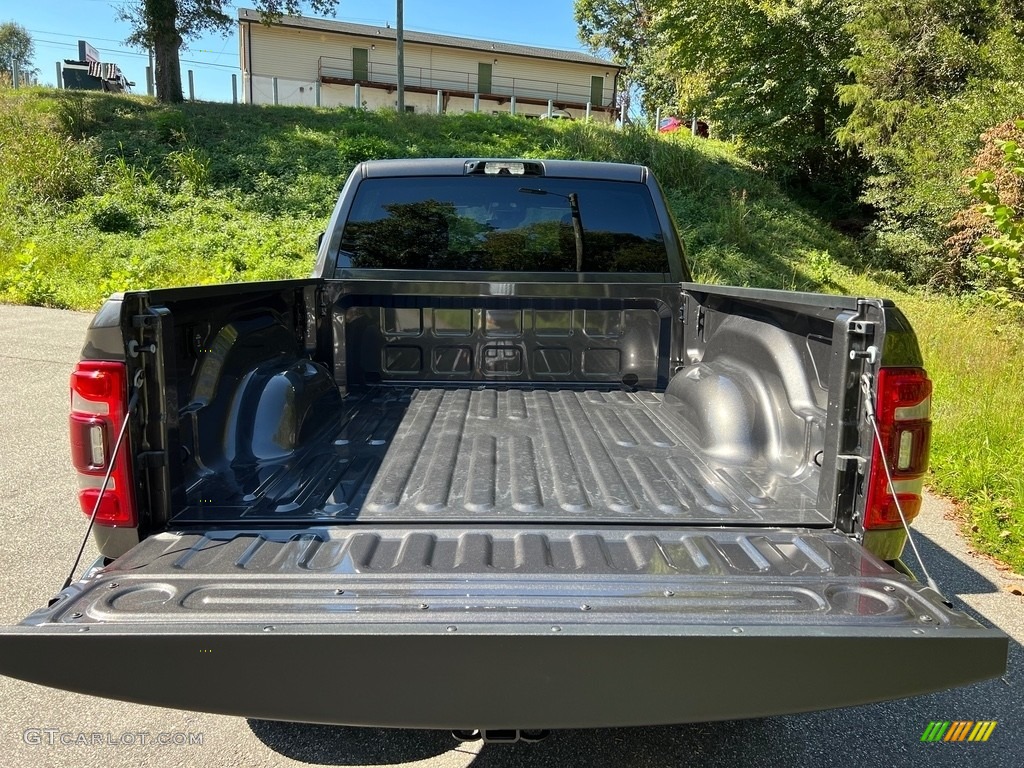 2024 2500 Tradesman Crew Cab 4x4 - Granite Crystal Metallic / Diesel Gray/Black photo #8