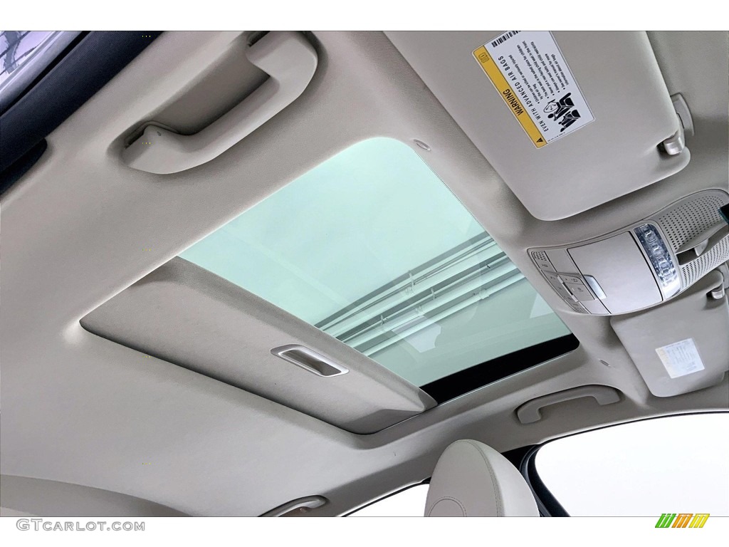 2021 Mercedes-Benz E 350 Sedan Sunroof Photos