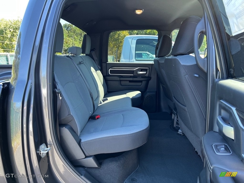 2024 2500 Tradesman Crew Cab 4x4 - Granite Crystal Metallic / Diesel Gray/Black photo #17