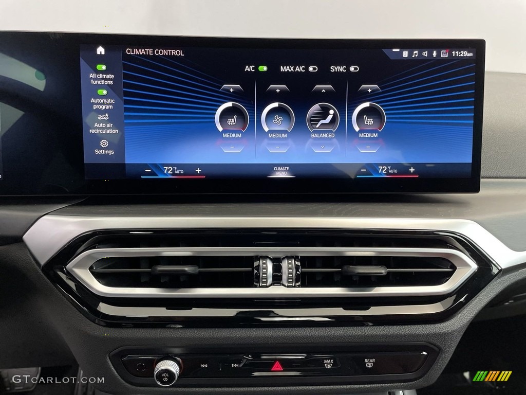 2024 BMW 3 Series 330i xDrive Sedan Controls Photo #146640778
