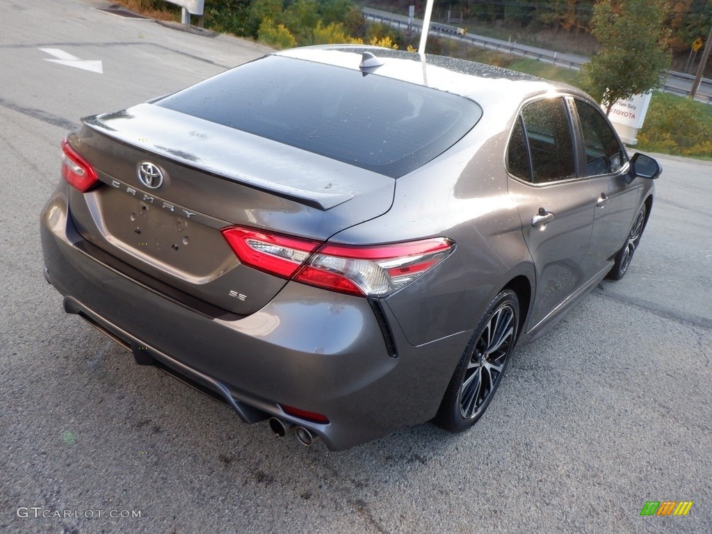 2019 Camry SE - Predawn Gray Mica / Black photo #9