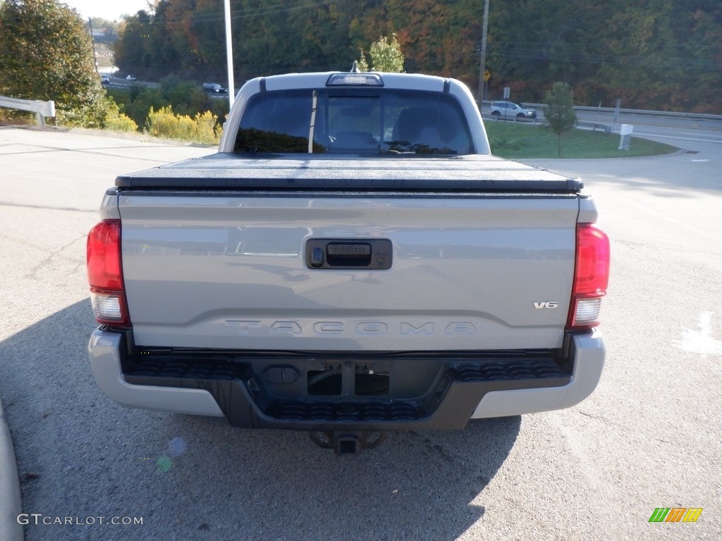 2018 Tacoma TRD Sport Double Cab 4x4 - Cement / Cement Gray photo #12
