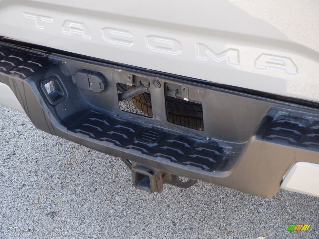 2018 Tacoma TRD Sport Double Cab 4x4 - Cement / Cement Gray photo #13