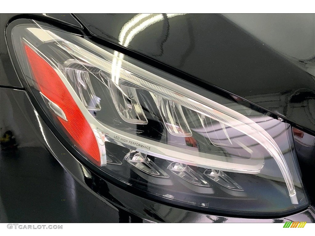 2020 C 300 Sedan - Black / Black photo #28