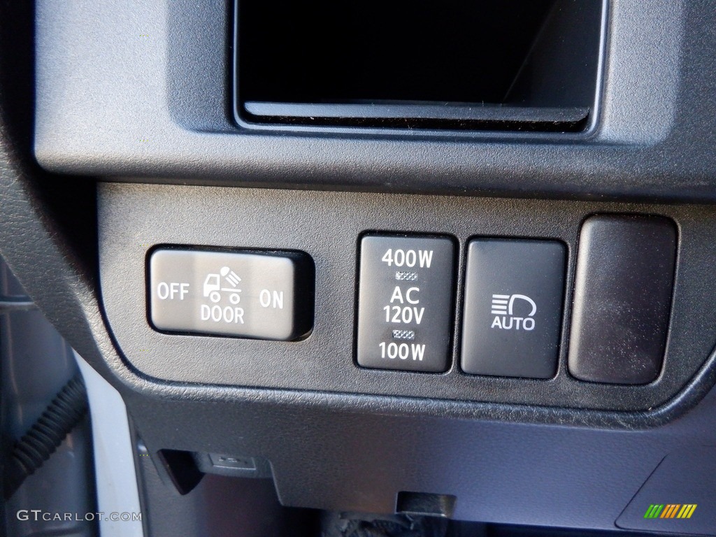 2018 Tacoma TRD Sport Double Cab 4x4 - Cement / Cement Gray photo #23