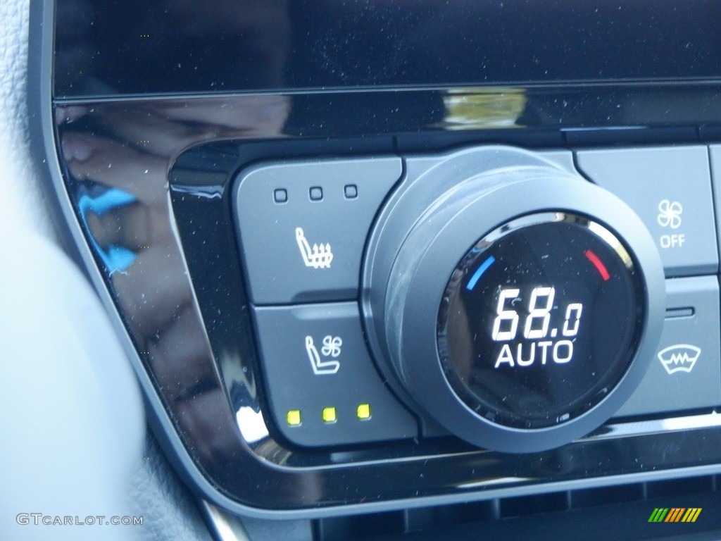 2024 Toyota Grand Highlander Limited AWD Controls Photo #146642581