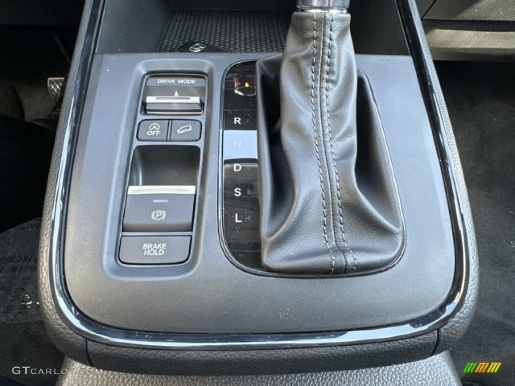 2024 Honda CR-V LX AWD Controls Photos