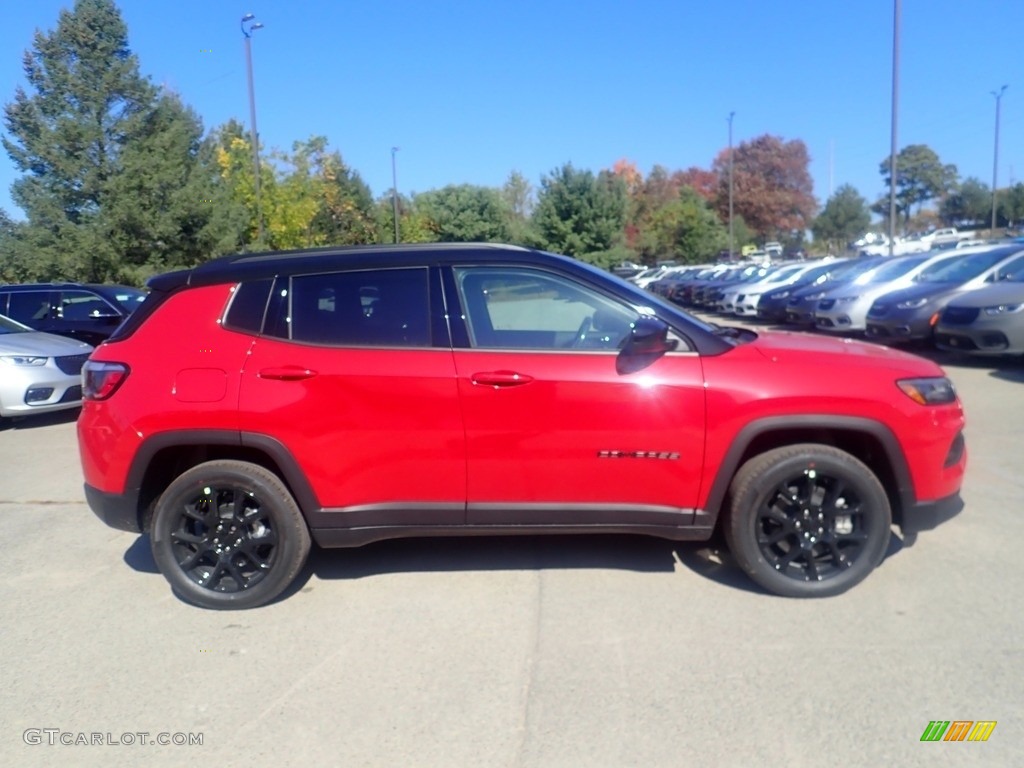 Redline Pearl 2023 Jeep Compass Altitude 4x4 Exterior Photo #146643499