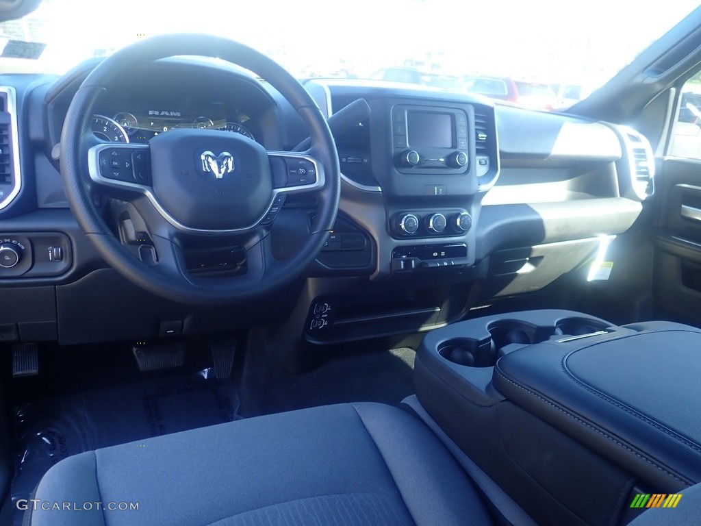 2024 3500 Big Horn Crew Cab 4x4 - Bright White / Diesel Gray/Black photo #15