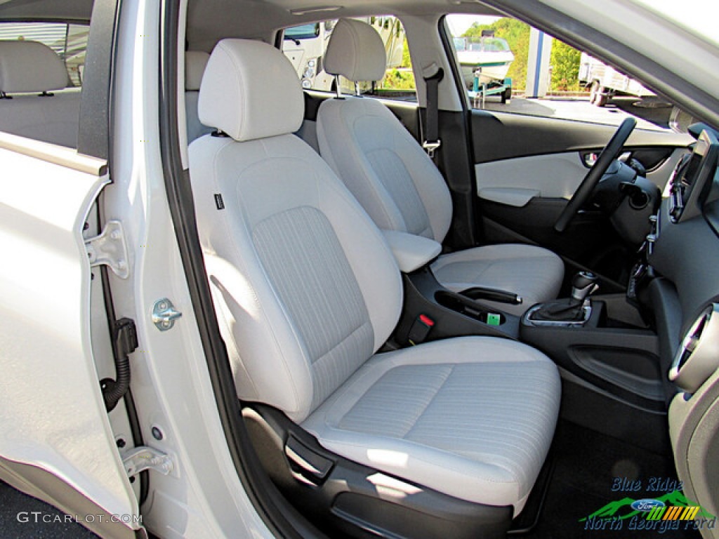 2022 Hyundai Kona SEL Front Seat Photo #146644865