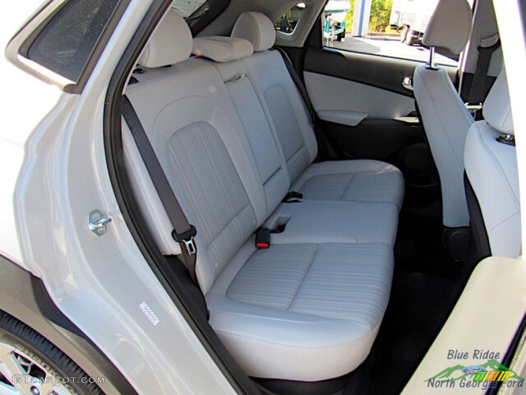 2022 Hyundai Kona SEL Rear Seat Photos