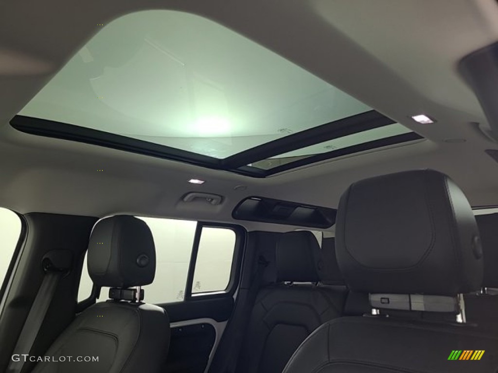 2024 Land Rover Defender 110 S Sunroof Photo #146645149