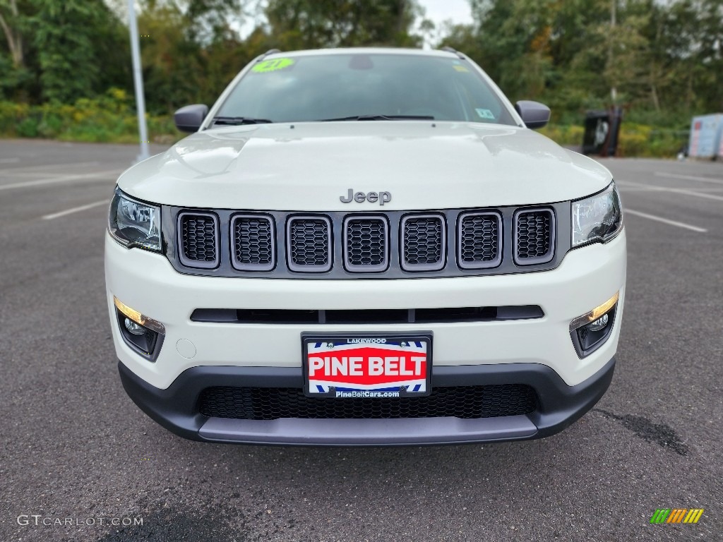 2021 Compass 80th Special Edition 4x4 - White / Black photo #17
