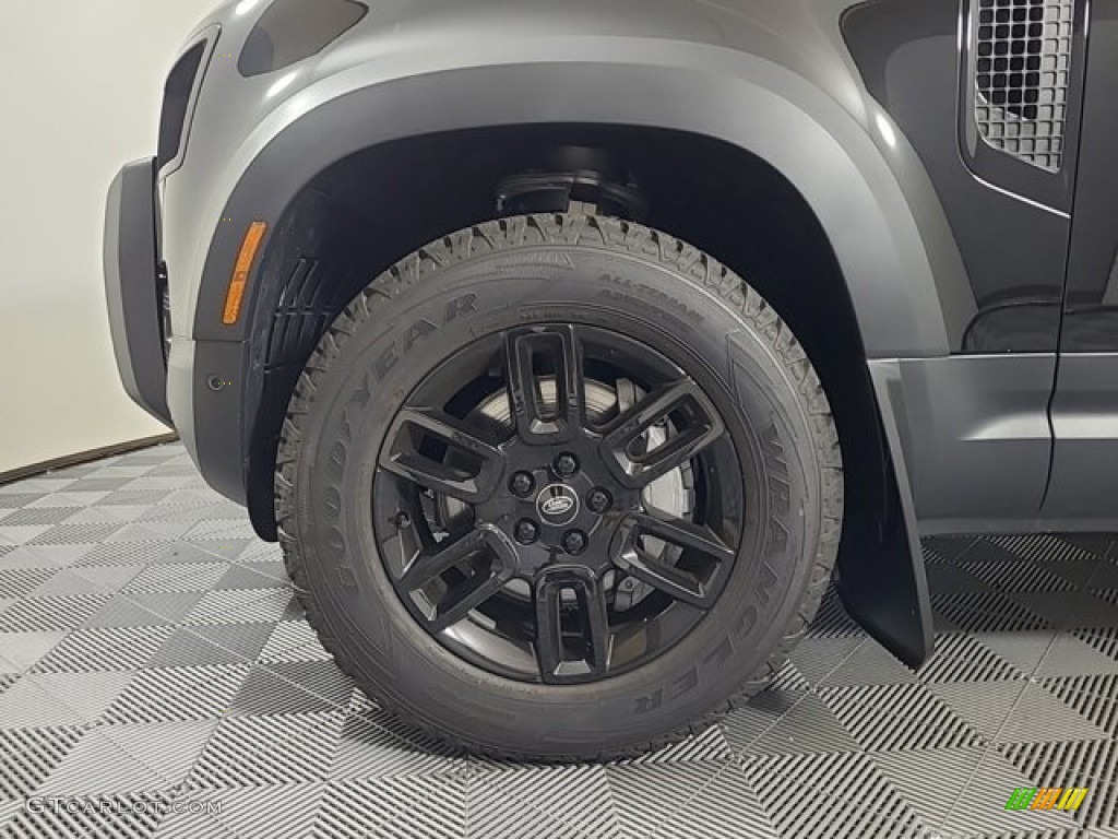 2023 Land Rover Defender 130 SE Wheel Photos