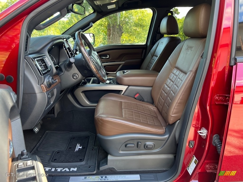 Black/Brown Interior 2020 Nissan Titan Platinum Reserve Crew Cab 4x4 Photo #146645737