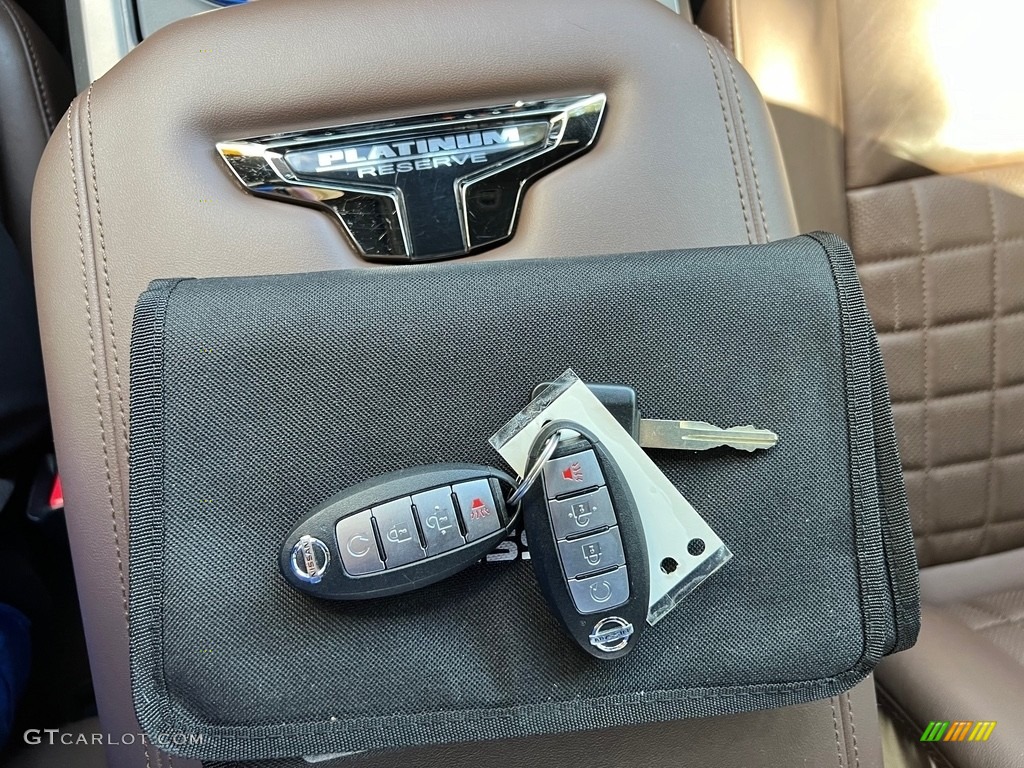 2020 Nissan Titan Platinum Reserve Crew Cab 4x4 Keys Photos