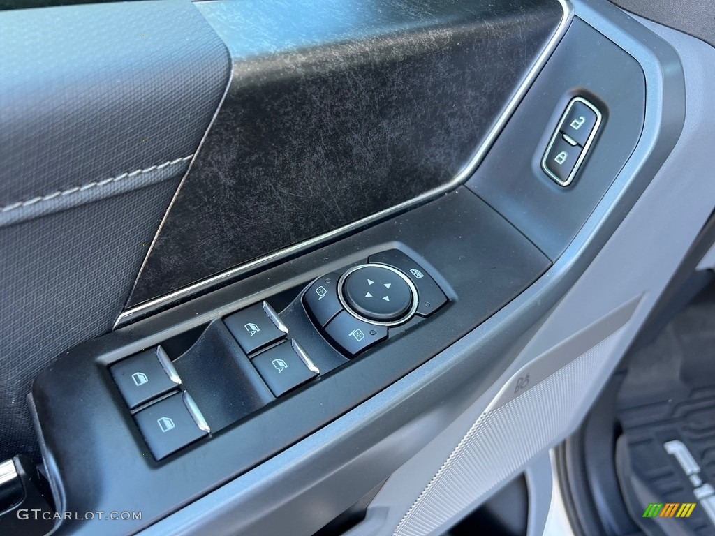 2021 Ford F150 XLT SuperCrew 4x4 Door Panel Photos