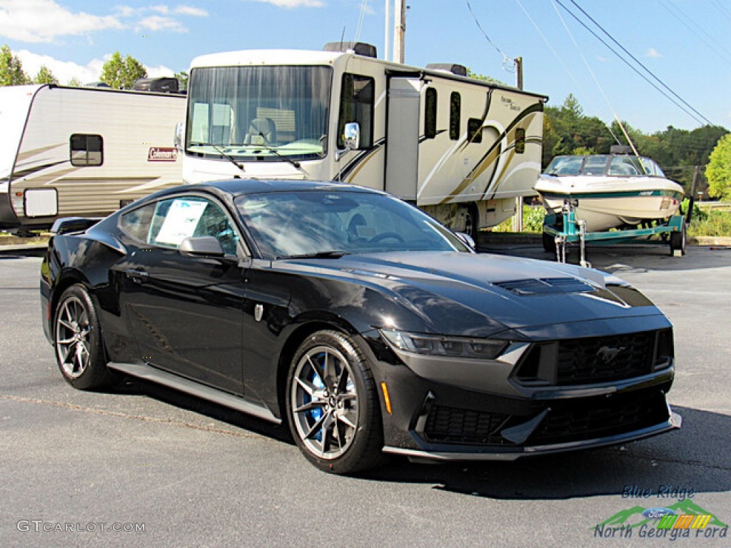 Shadow Black 2024 Ford Mustang Dark Horse Fastback Exterior Photo #146646797