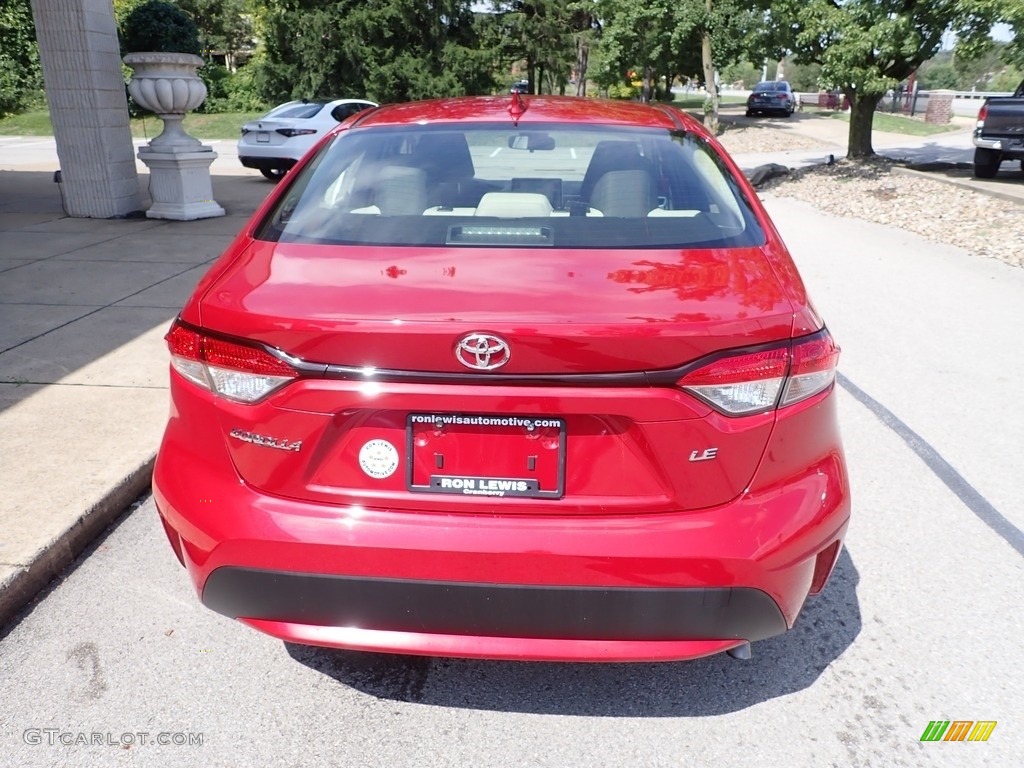 2020 Corolla LE - Barcelona Red Metallic / Light Gray photo #7