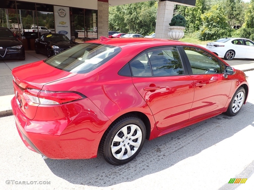 2020 Corolla LE - Barcelona Red Metallic / Light Gray photo #8