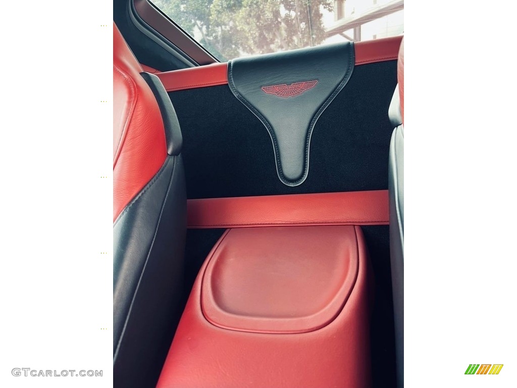 2019 Aston Martin Vantage Coupe Front Seat Photo #146647817