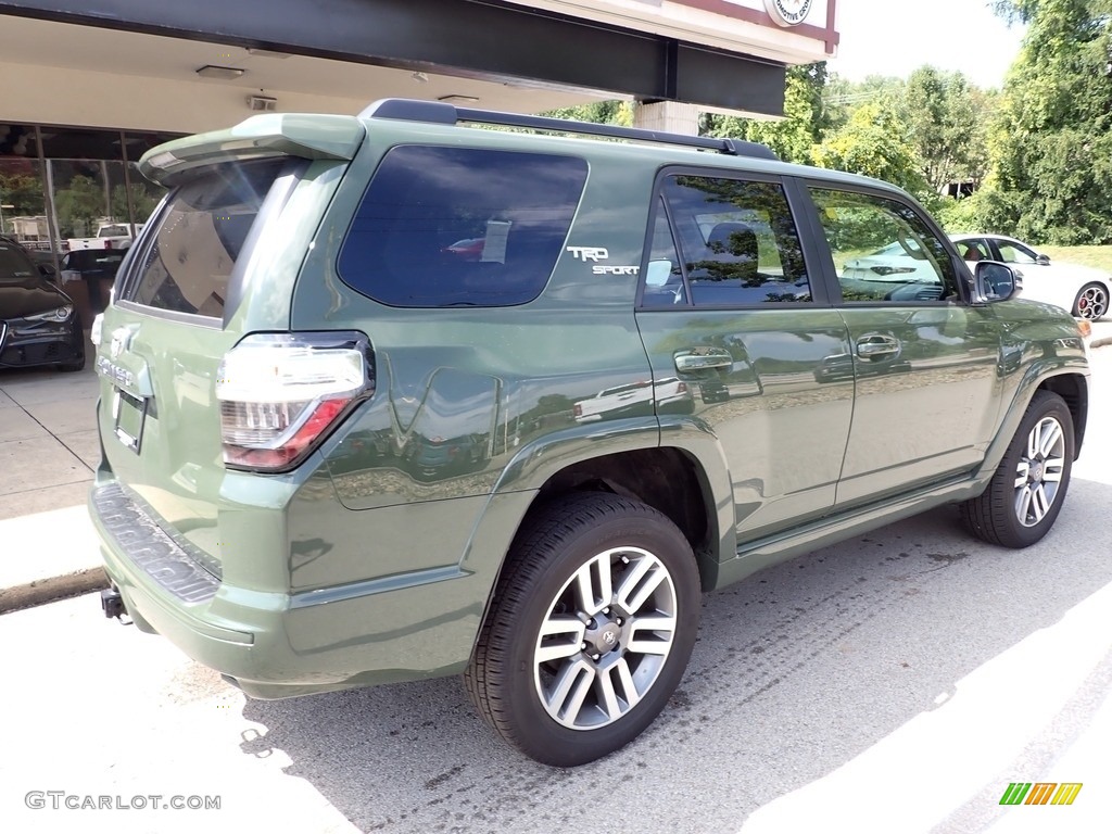 2022 4Runner TRD Sport 4x4 - Army Green / Black/Graphite photo #8