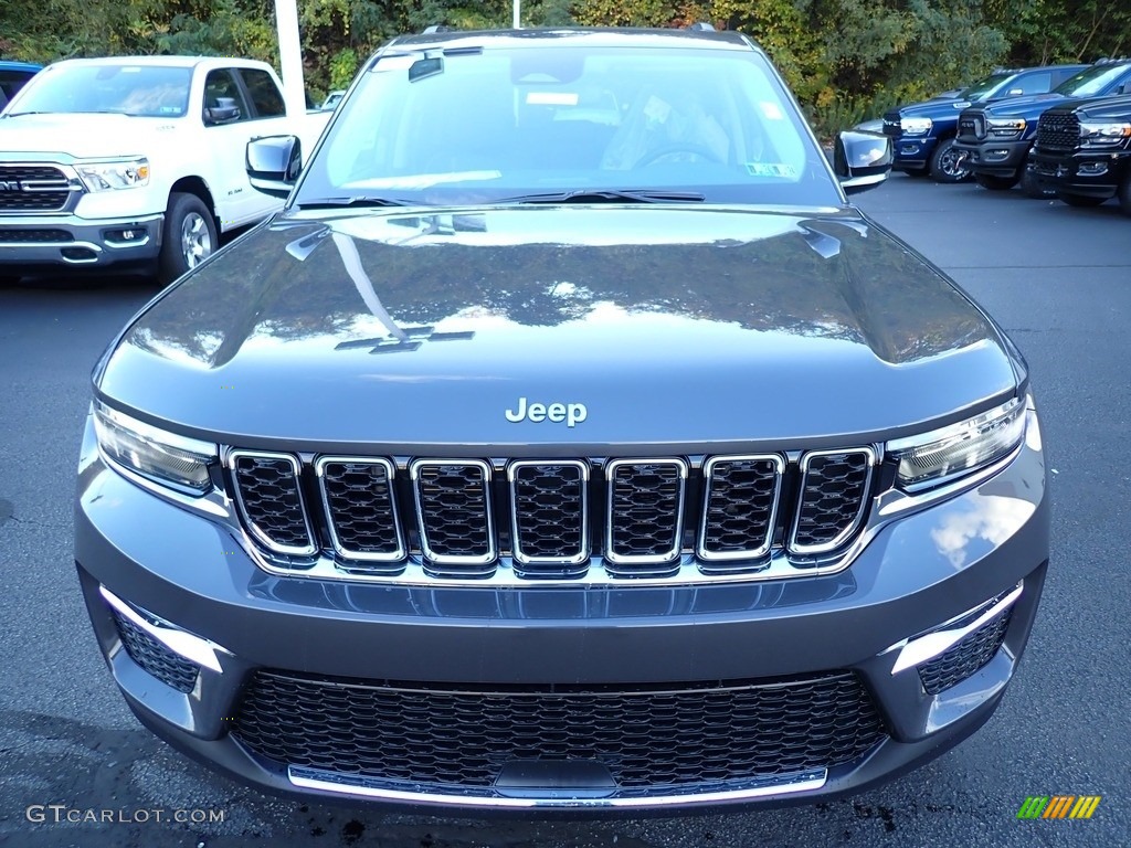 2024 Grand Cherokee 4XE - Baltic Gray Metallic / Global Black photo #9
