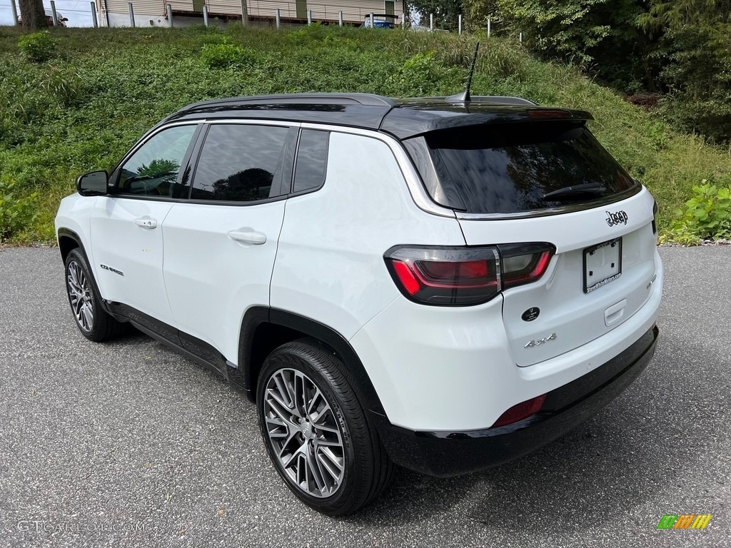 2024 Compass Limited 4x4 - Bright White / Black photo #8