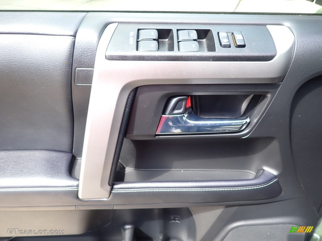 2022 4Runner SR5 - Army Green / Black/Graphite photo #15