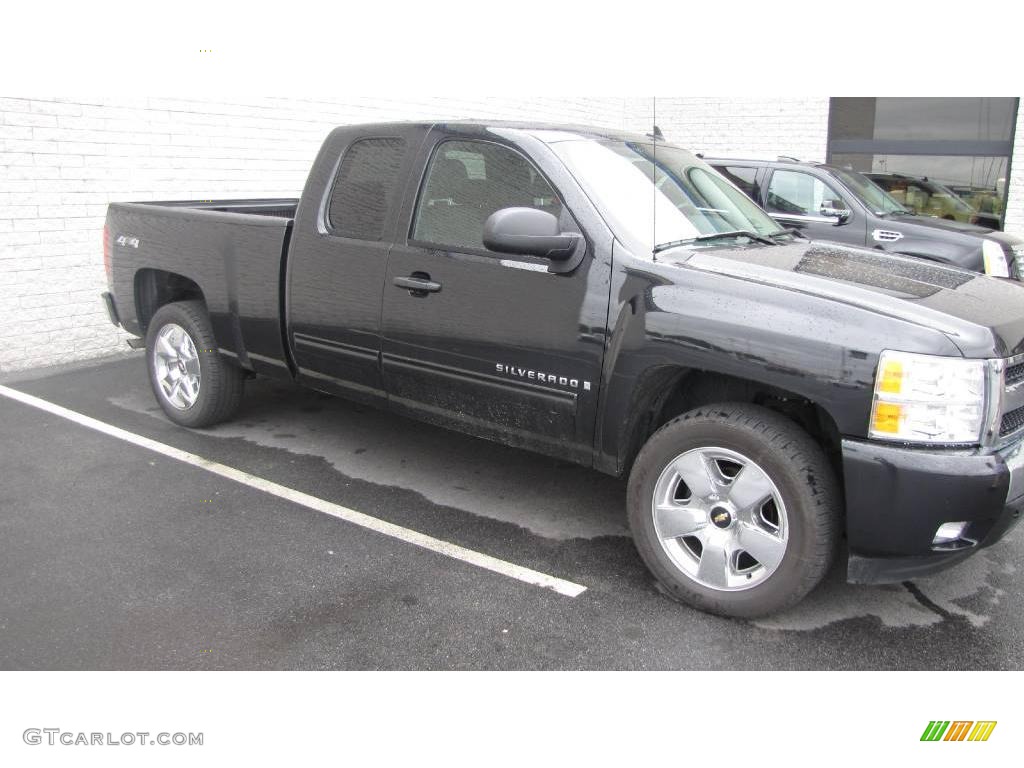 2009 Silverado 1500 LT Extended Cab 4x4 - Black / Ebony photo #4