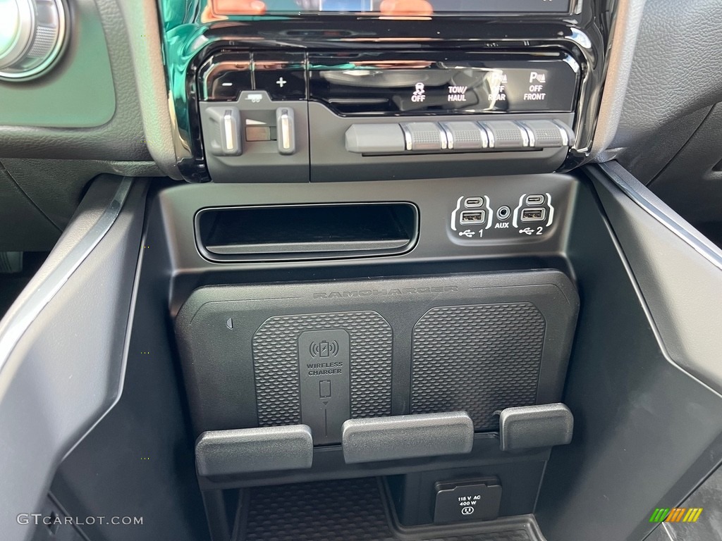 2024 Ram 2500 Laramie Night Edition Crew Cab 4x4 Controls Photos