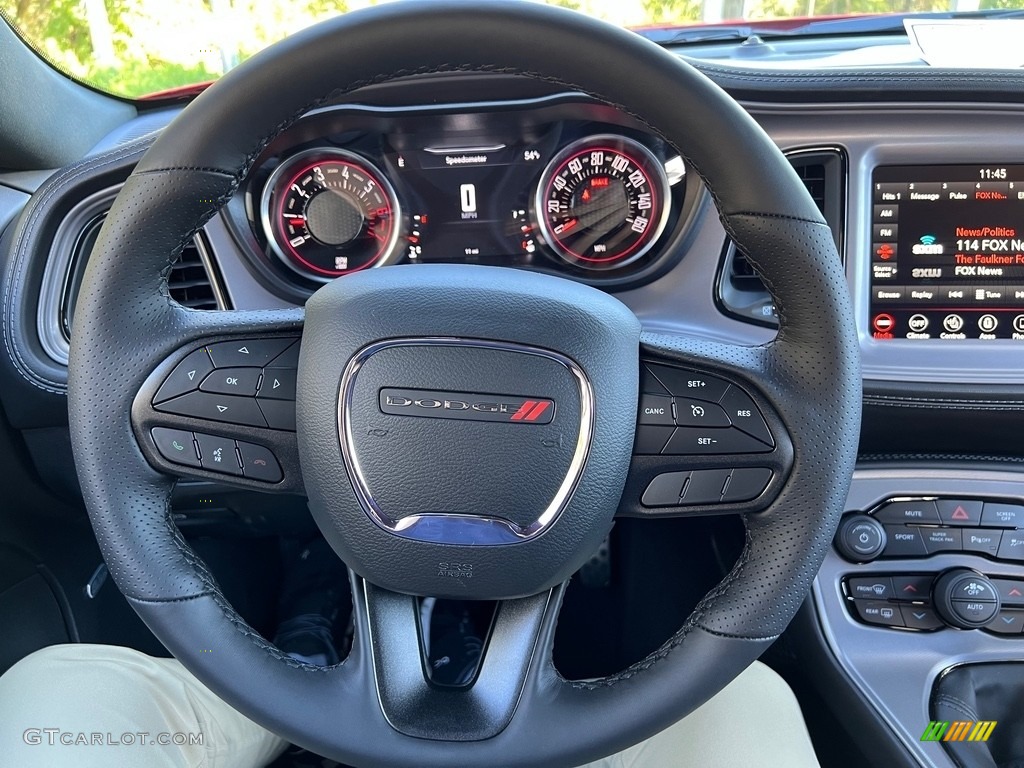 2023 Challenger R/T Plus - Torred / Black photo #18