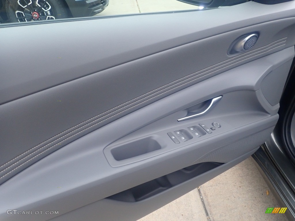 2024 Hyundai Elantra SEL Gray Door Panel Photo #146651709