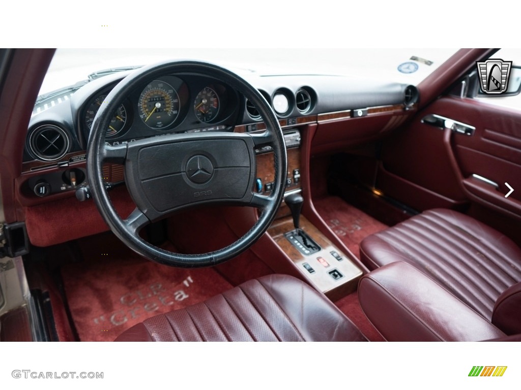 Burgundy Interior 1987 Mercedes-Benz SL Class 560 SL Roadster Photo #146651865